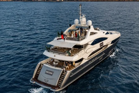Sunseeker Superyacht VIP Dinner, Drinks & Live DJ